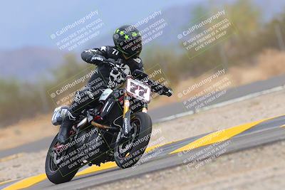 media/Sep-10-2022-SoCal Trackdays (Sat) [[a5bf35bb4a]]/Turn 6 (1140am)/